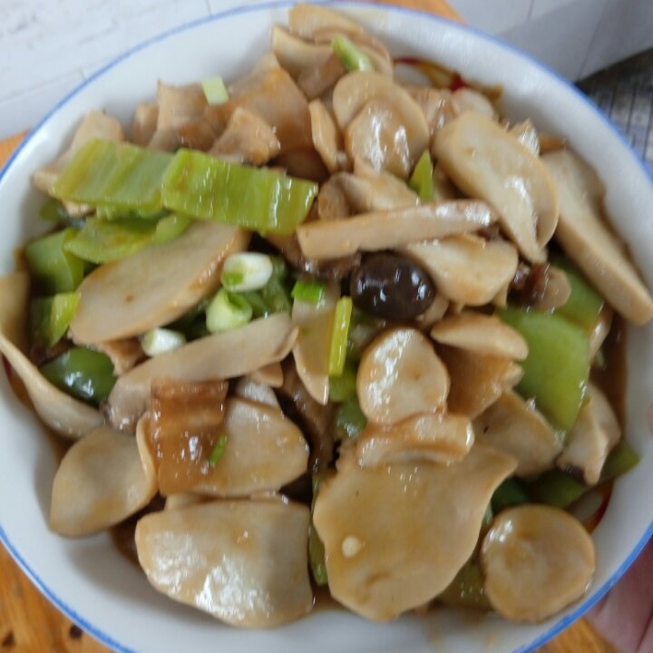 杏鲍菇炒肉片