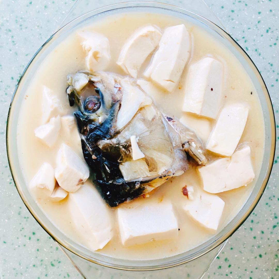 鱼头豆腐汤