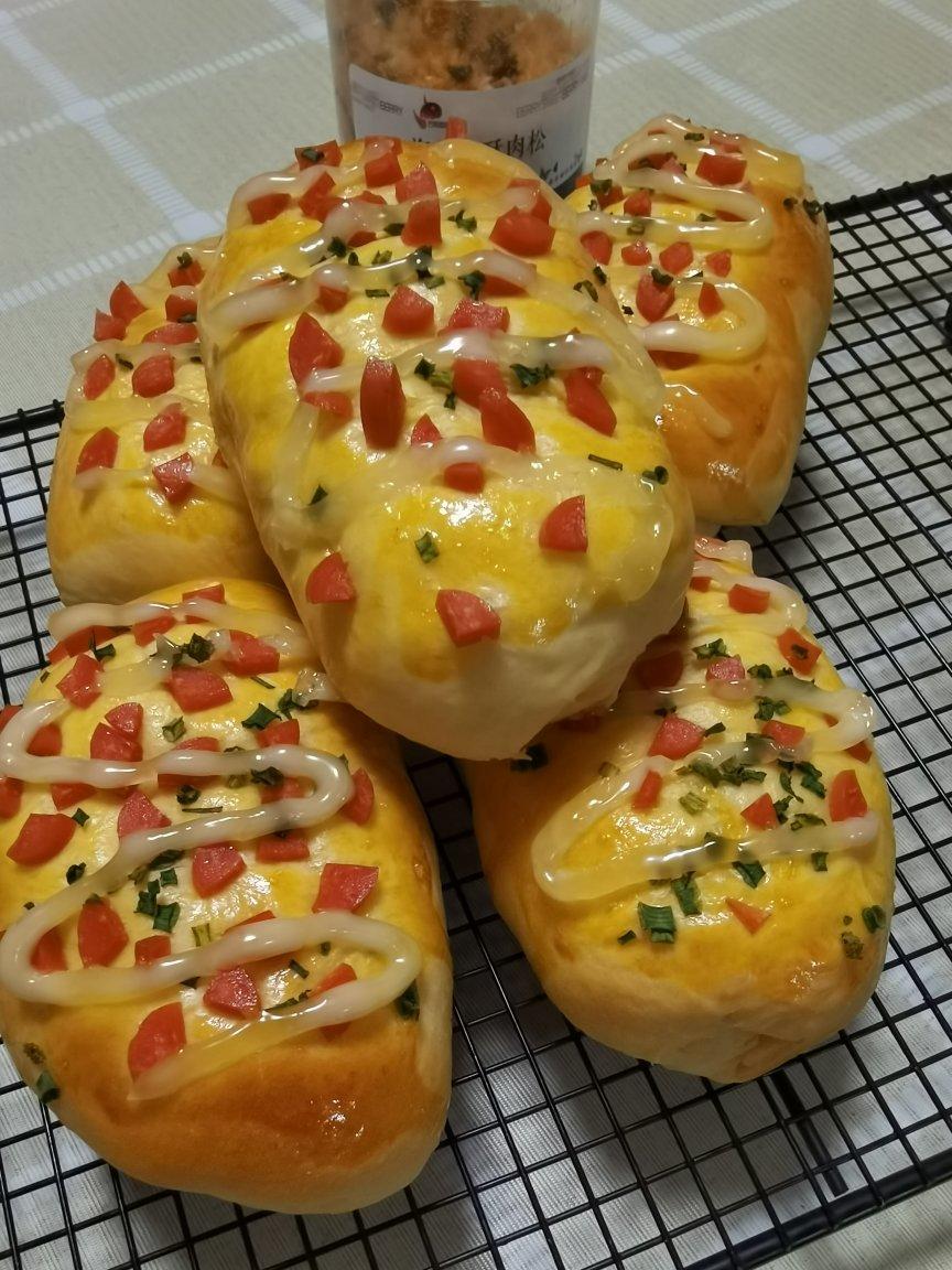 香葱火腿肉松面包