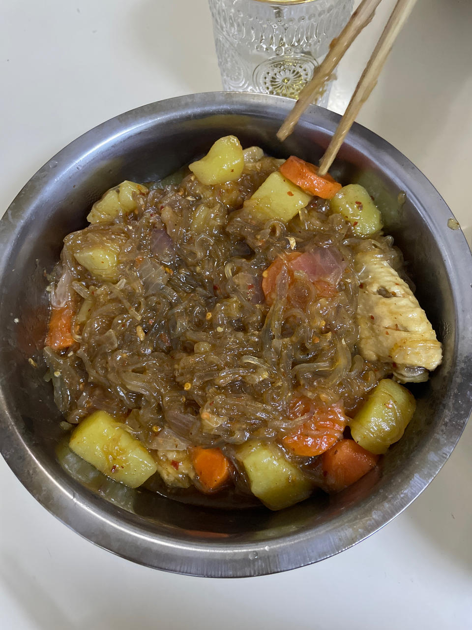 媲美黄记煌的鸡翅焖锅，酱汁浓郁超入味