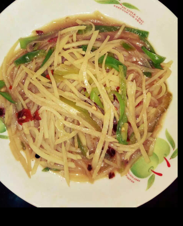 酸辣土豆丝-不用再愁不辣不酸了