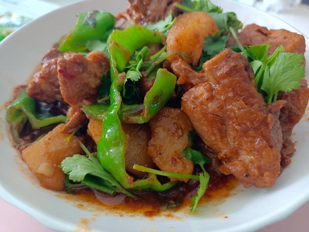 土豆排骨（超好吃）
