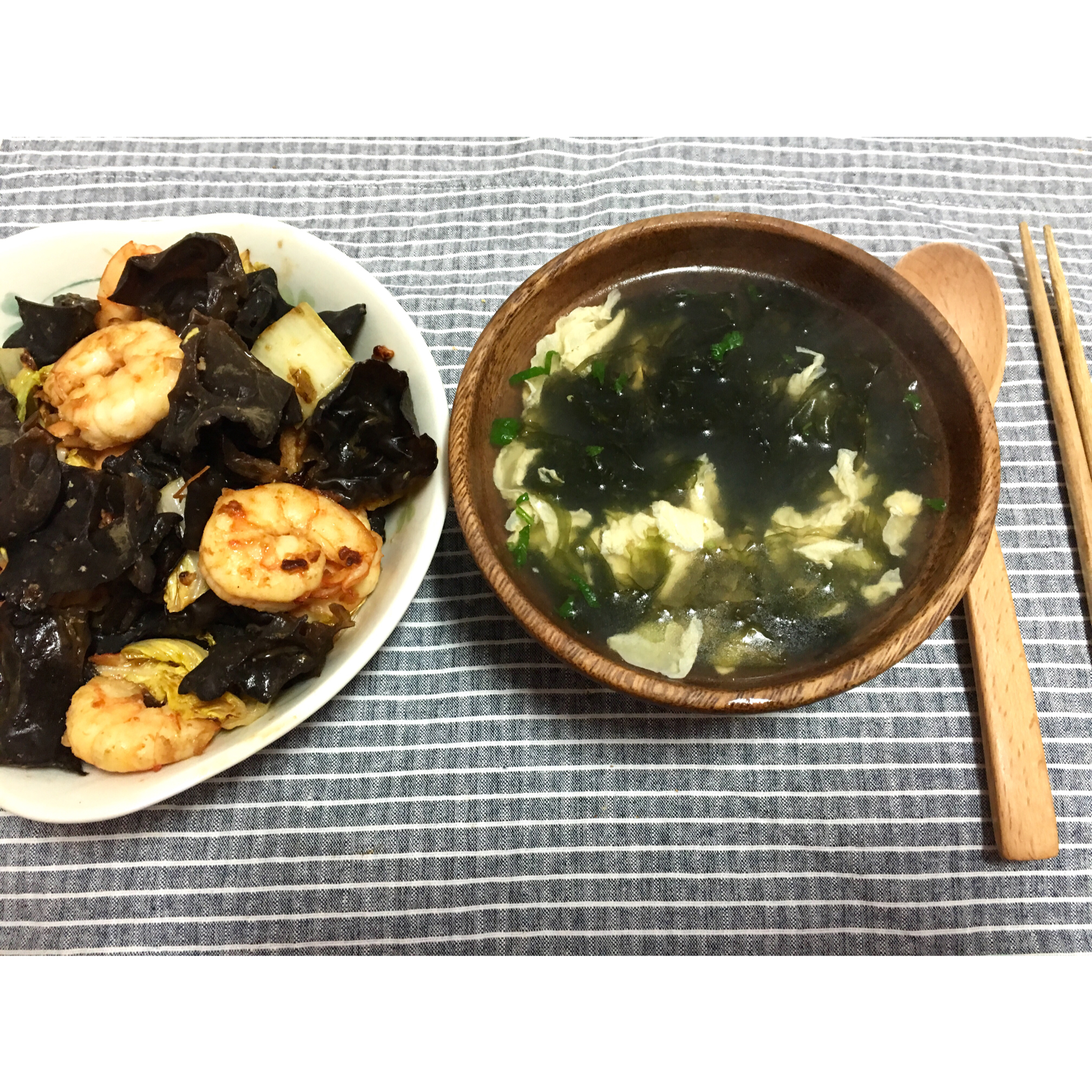 鲜虾木耳滑蛋