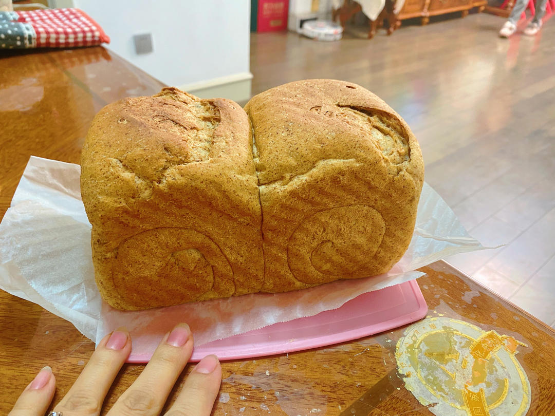 【健康烘培】超低卡黑全麦吐司