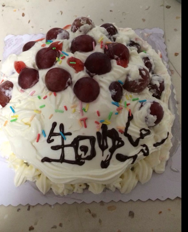 简单好做的8寸戚风蛋糕