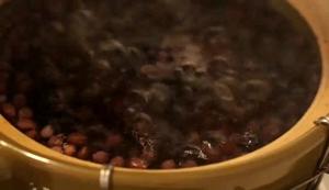 日式粒粒红豆馅（澄沙之味-铜锣烧，面包用馅料）的做法 步骤3