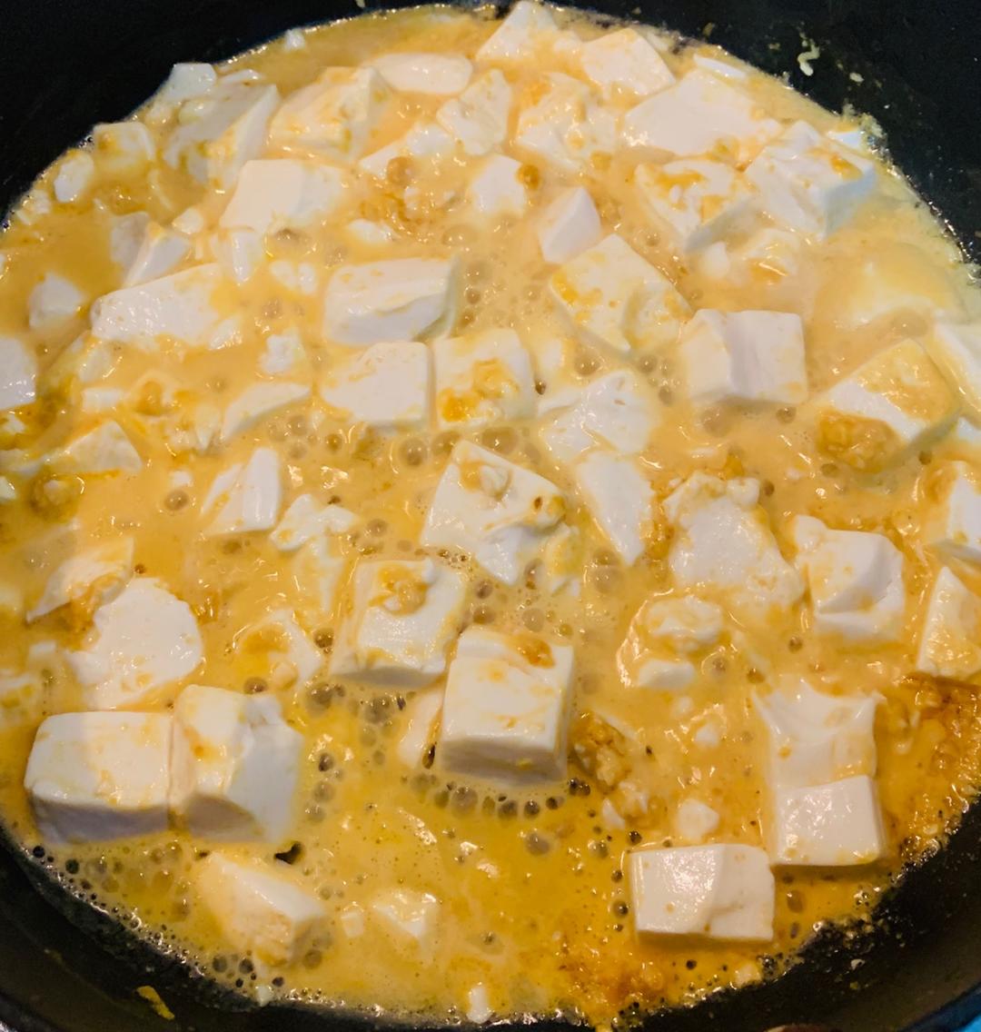 老丁的私房菜-蟹黄豆腐