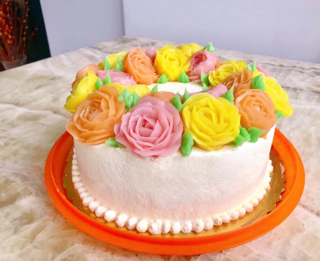 超简单完美戚风蛋糕（6寸2蛋）附打发、翻拌、脱模视频