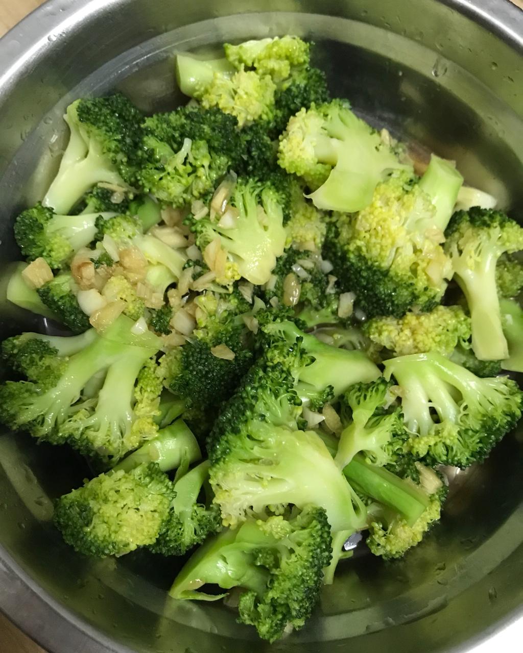 蚝油蒜蓉西兰花