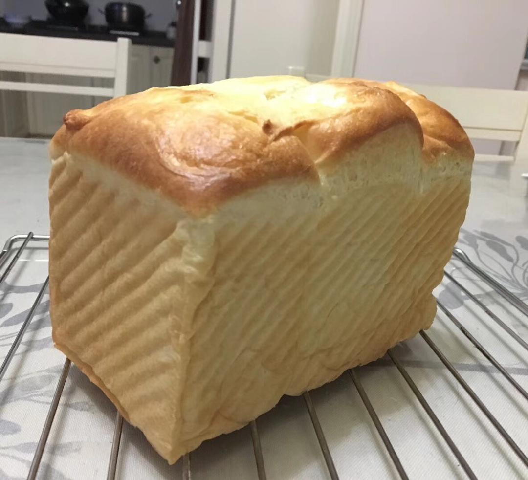 酸奶吐司（超柔软、保湿、拉丝）