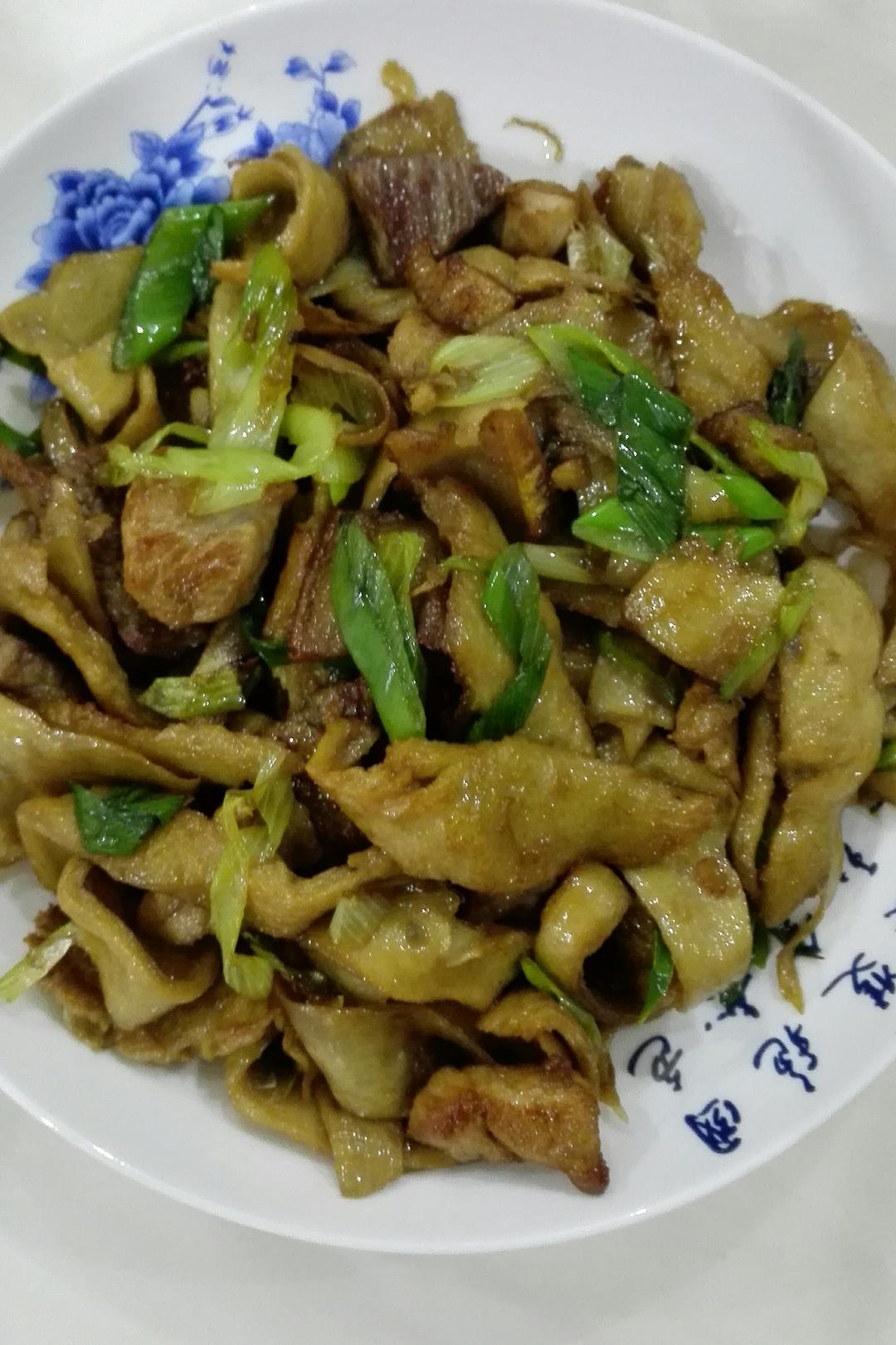 手机用户5751_9dz2做的干锅手撕面筋