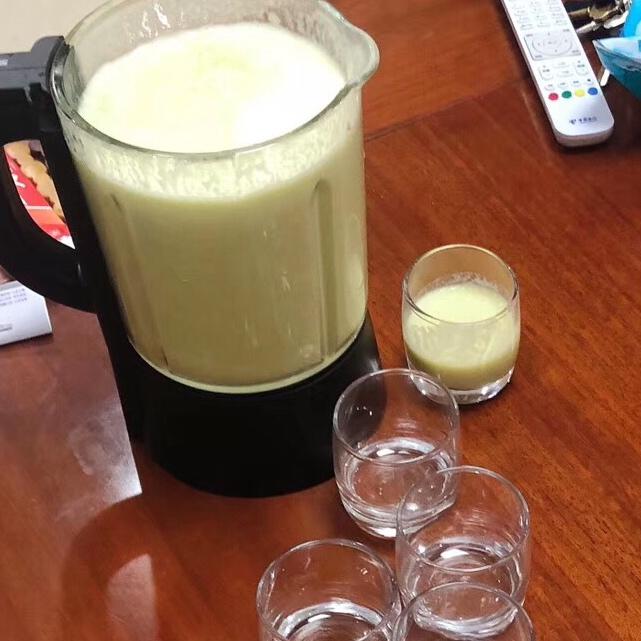 牛油果奶昔