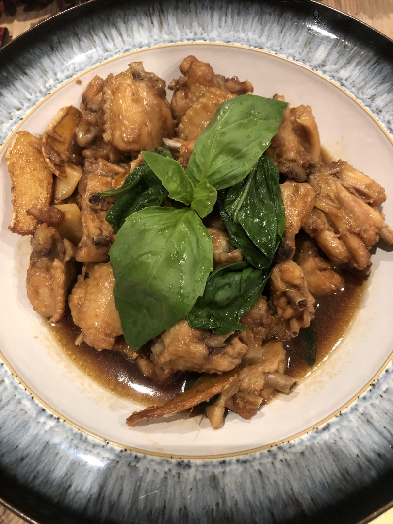 台式三杯鸡（台湾阿基师正宗版）