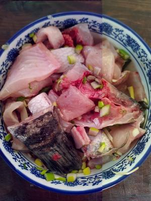 干锅鱼的做法 步骤1