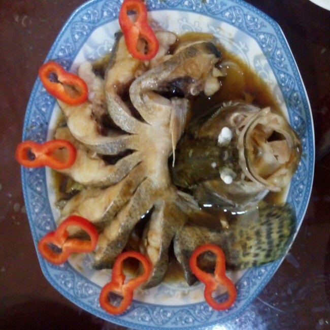 孔雀开屏清蒸鱼