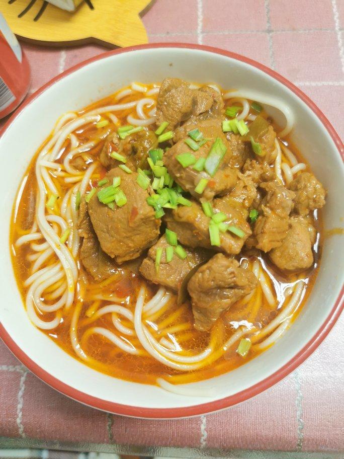 红烧牛肉面