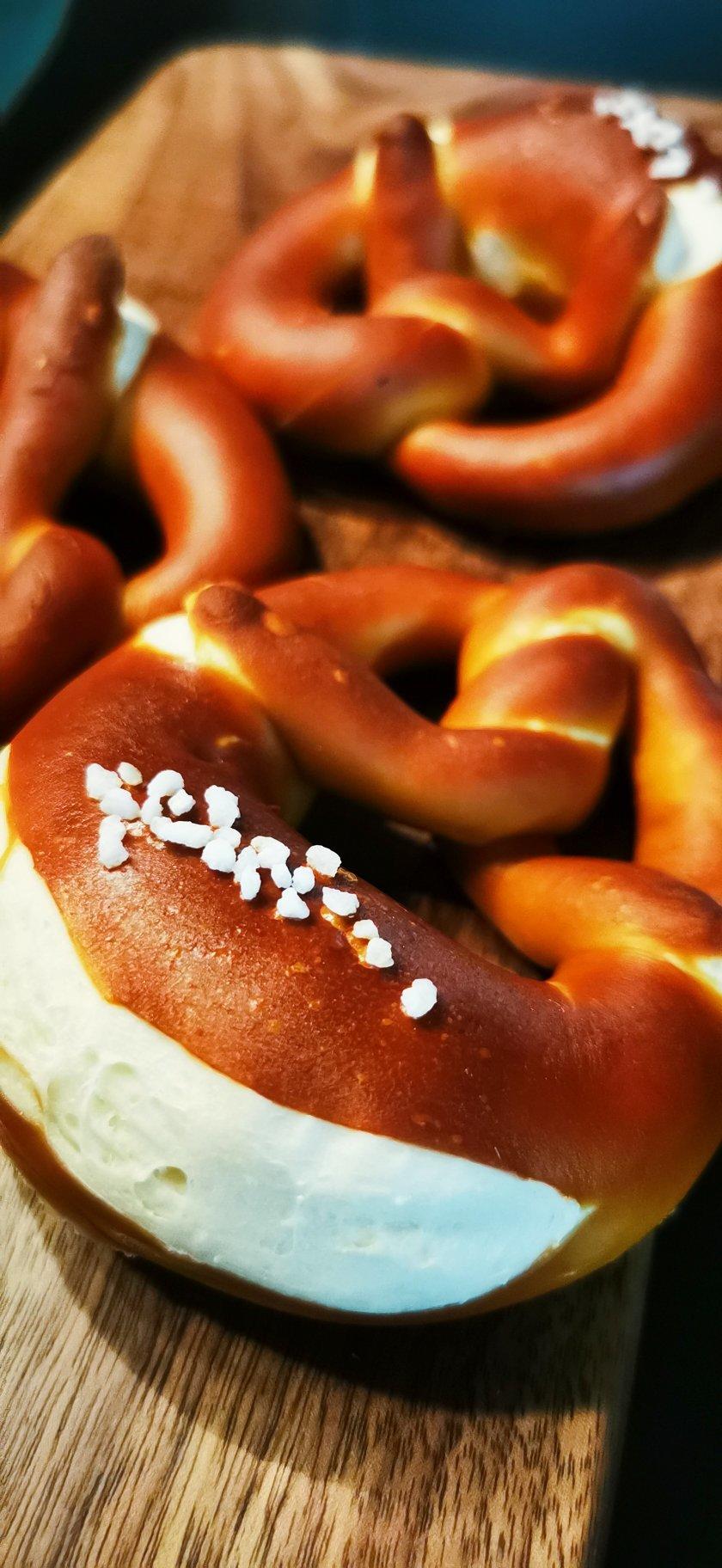 最详细的碱水包 【德国结面包 布雷结面包】有关碱水面包Brezel的一切 Bretzel Brezen Pretzel