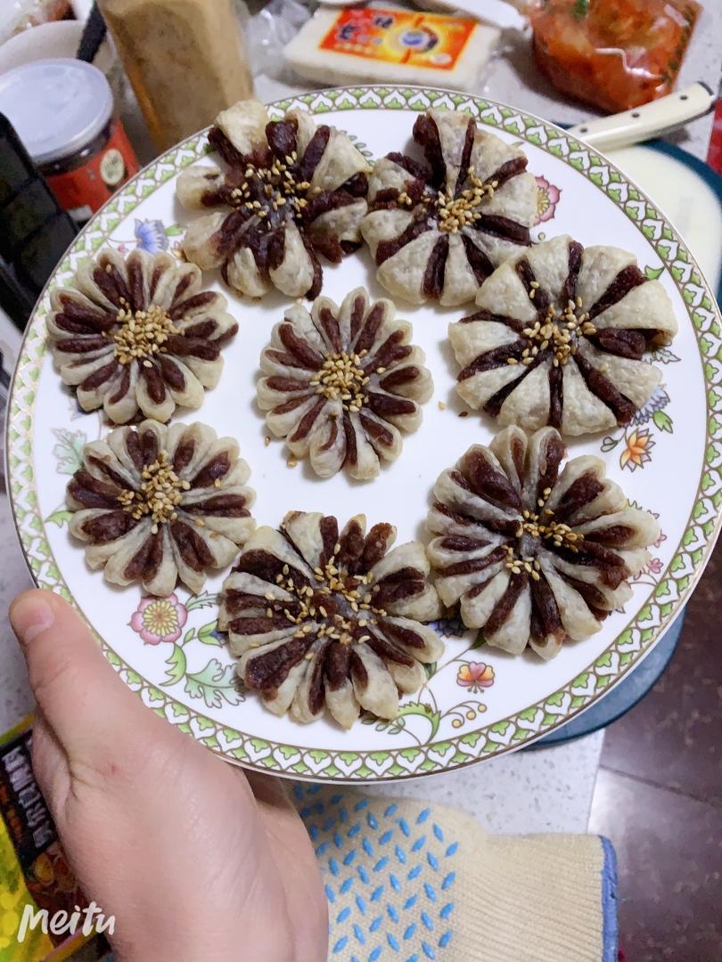 枣泥菊花酥