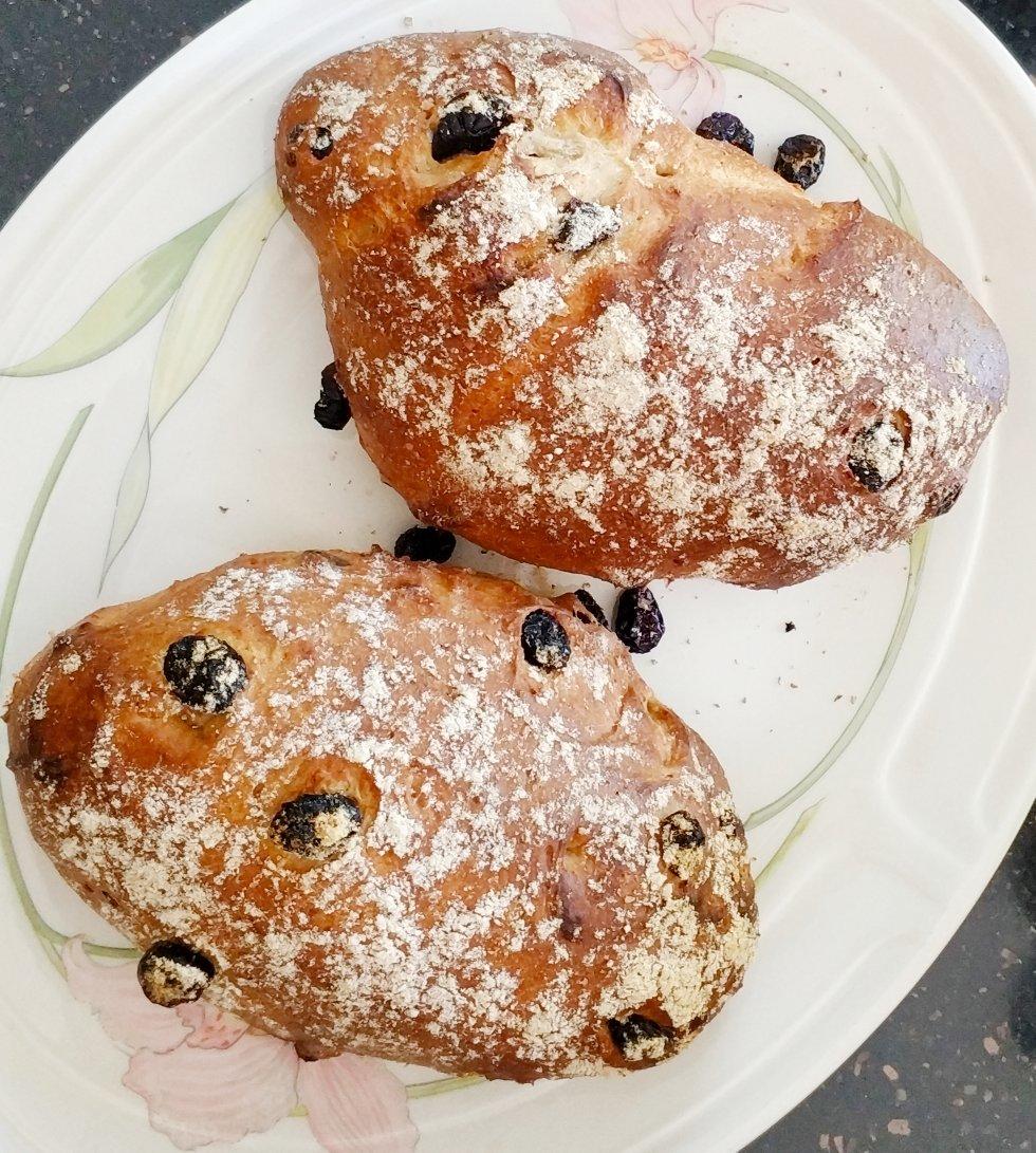 全麦蔓越莓软式欧包（免揉）