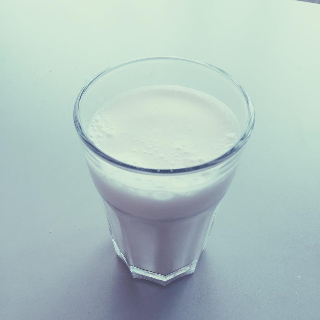 甜印度奶昔lassi