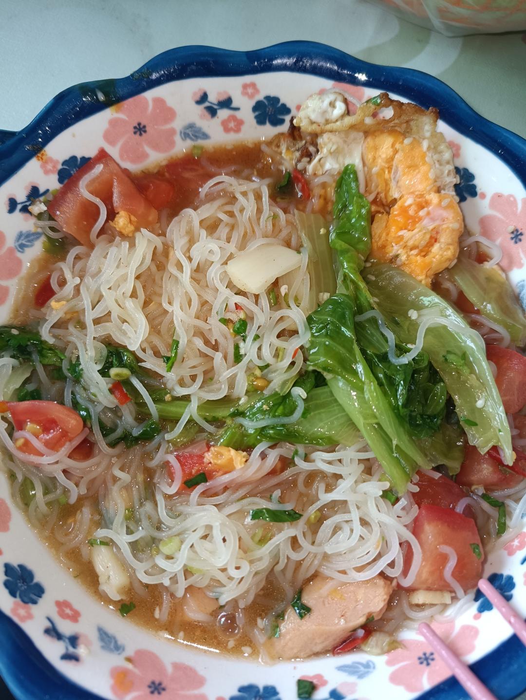酸辣开胃❗️好吃到连汤汁不剩～酸汤面