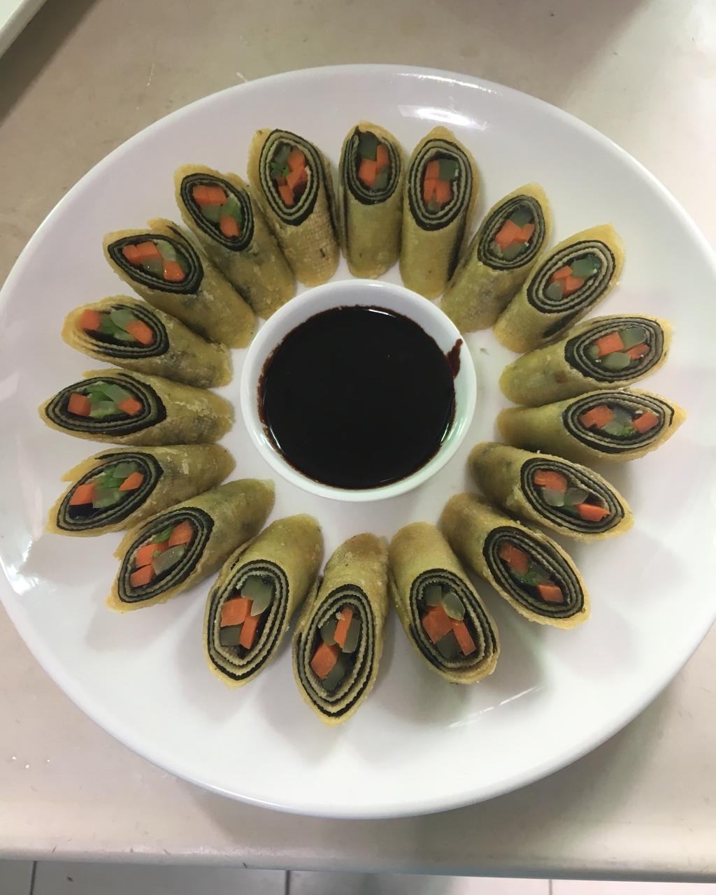 素食天使做的五彩素菜卷