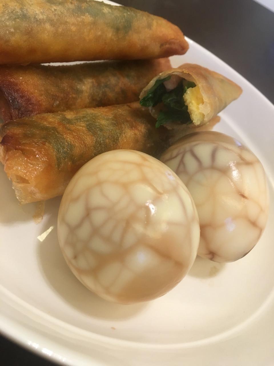 电饭煲煮五香茶叶蛋