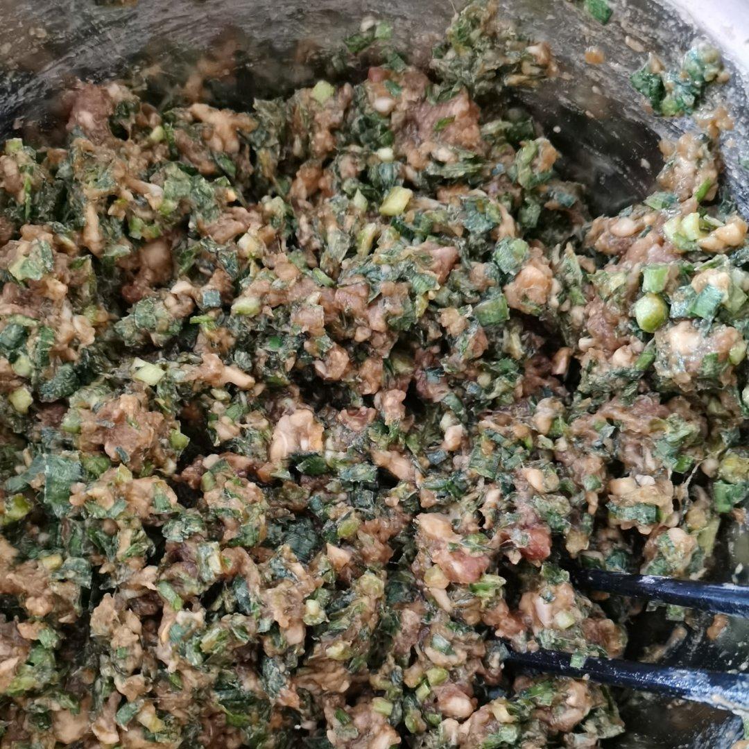 饺子就酒~越吃越有😍韭菜猪肉馅