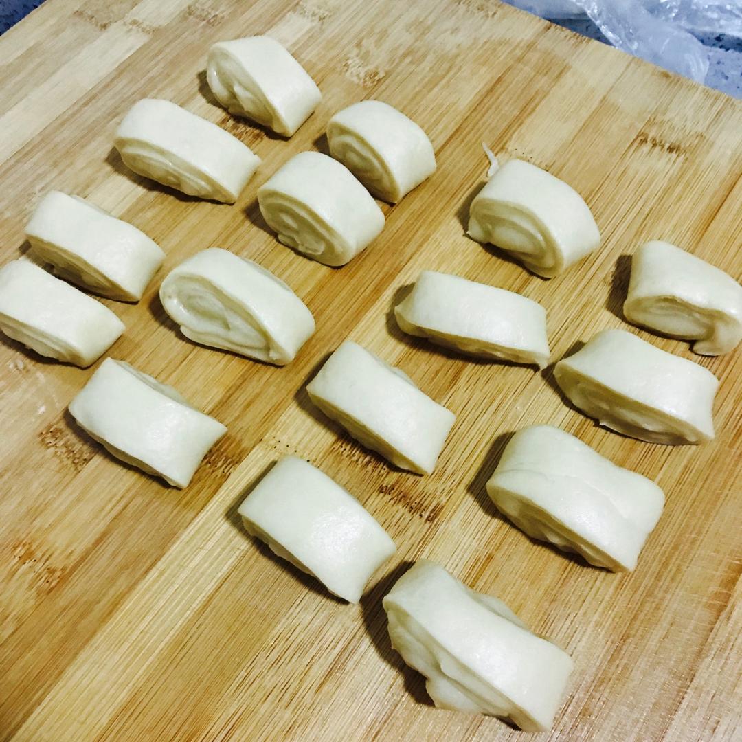 蛋黄酥