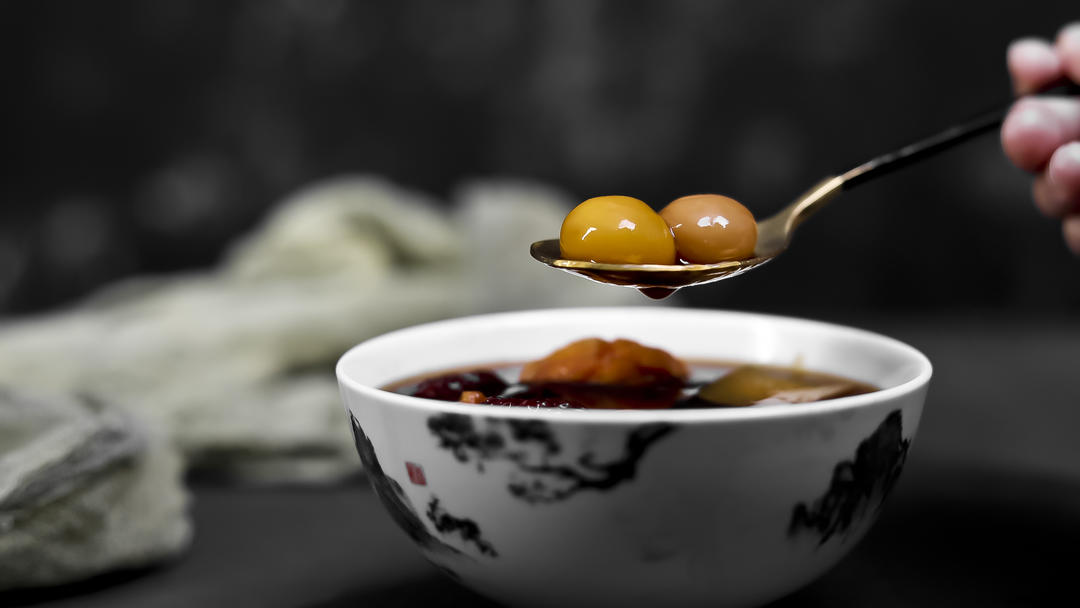 1人做过这道菜食令sharing用料红薯300g老姜20g红枣10颗小汤圆1包红糖