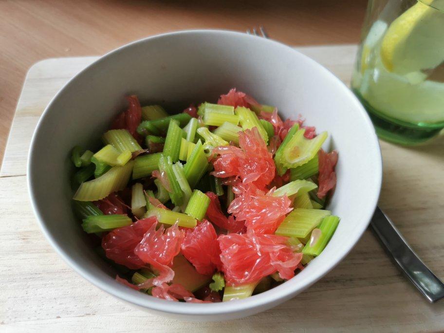 西芹葡萄柚沙拉