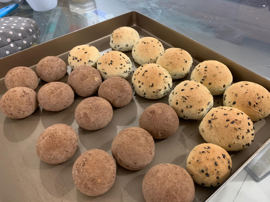 爆浆麻薯、爆浆恐龙蛋、爆浆小团子