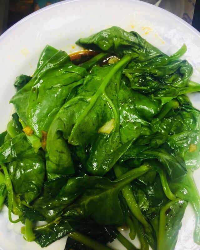 红烧木耳菜