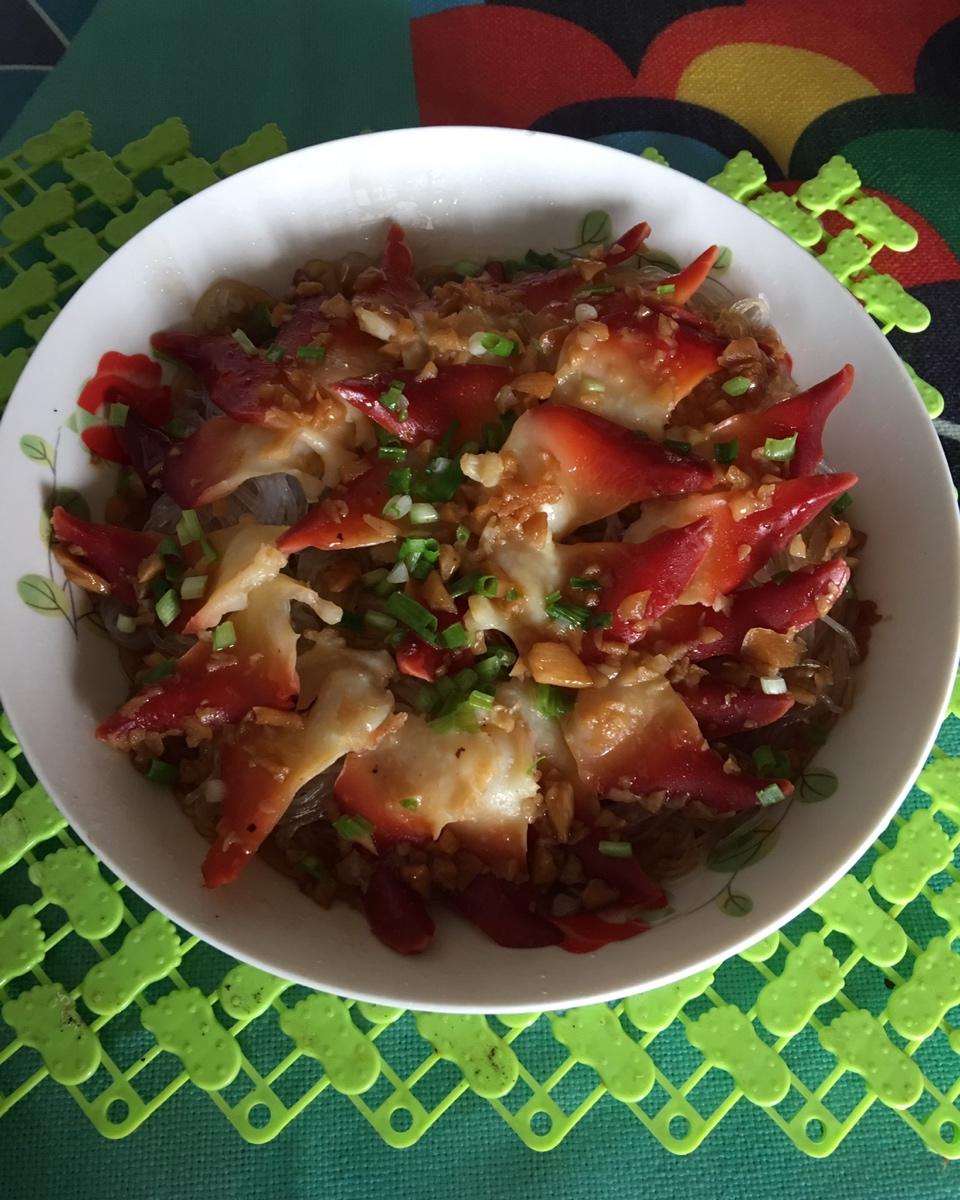 蒜蓉粉丝蒸北极贝