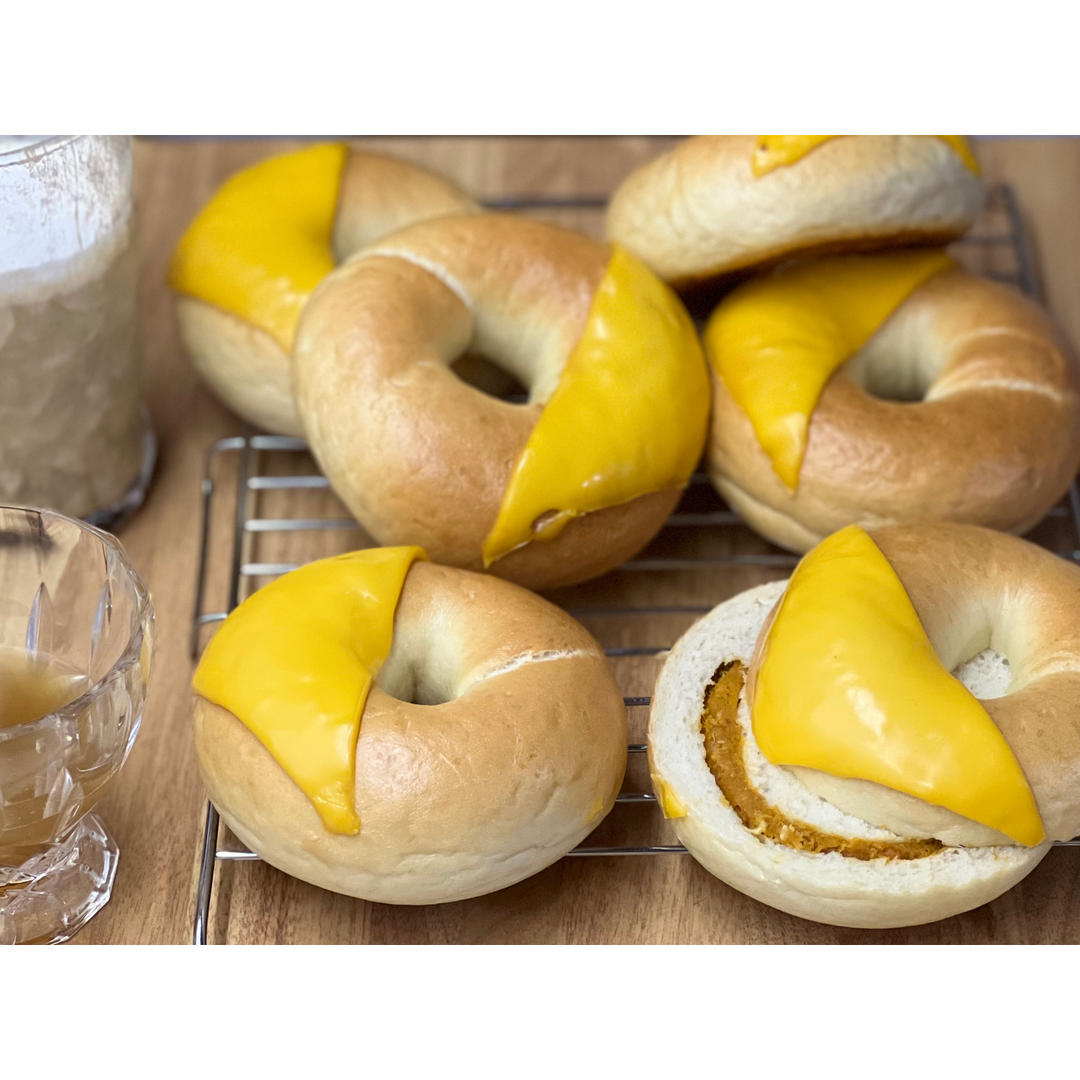 芝士南瓜肉松贝果