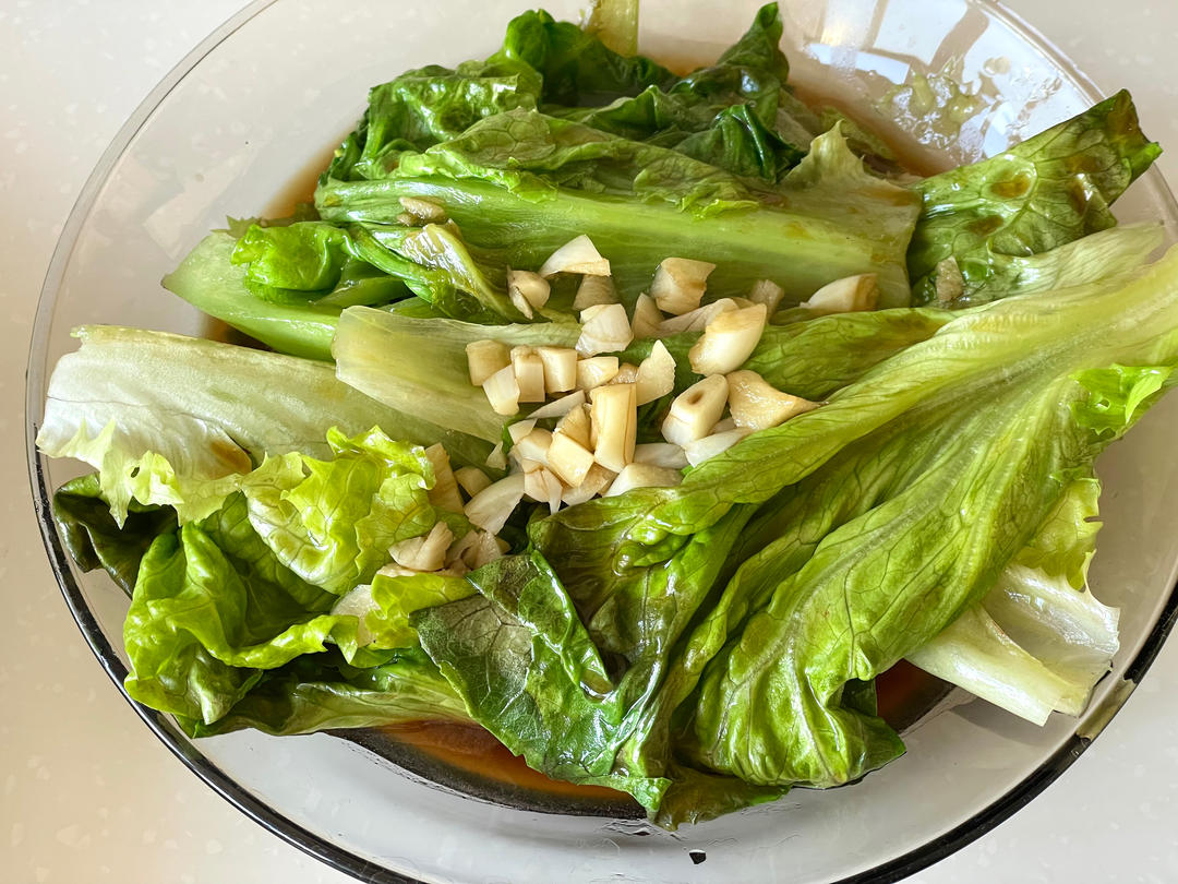 白灼西生菜