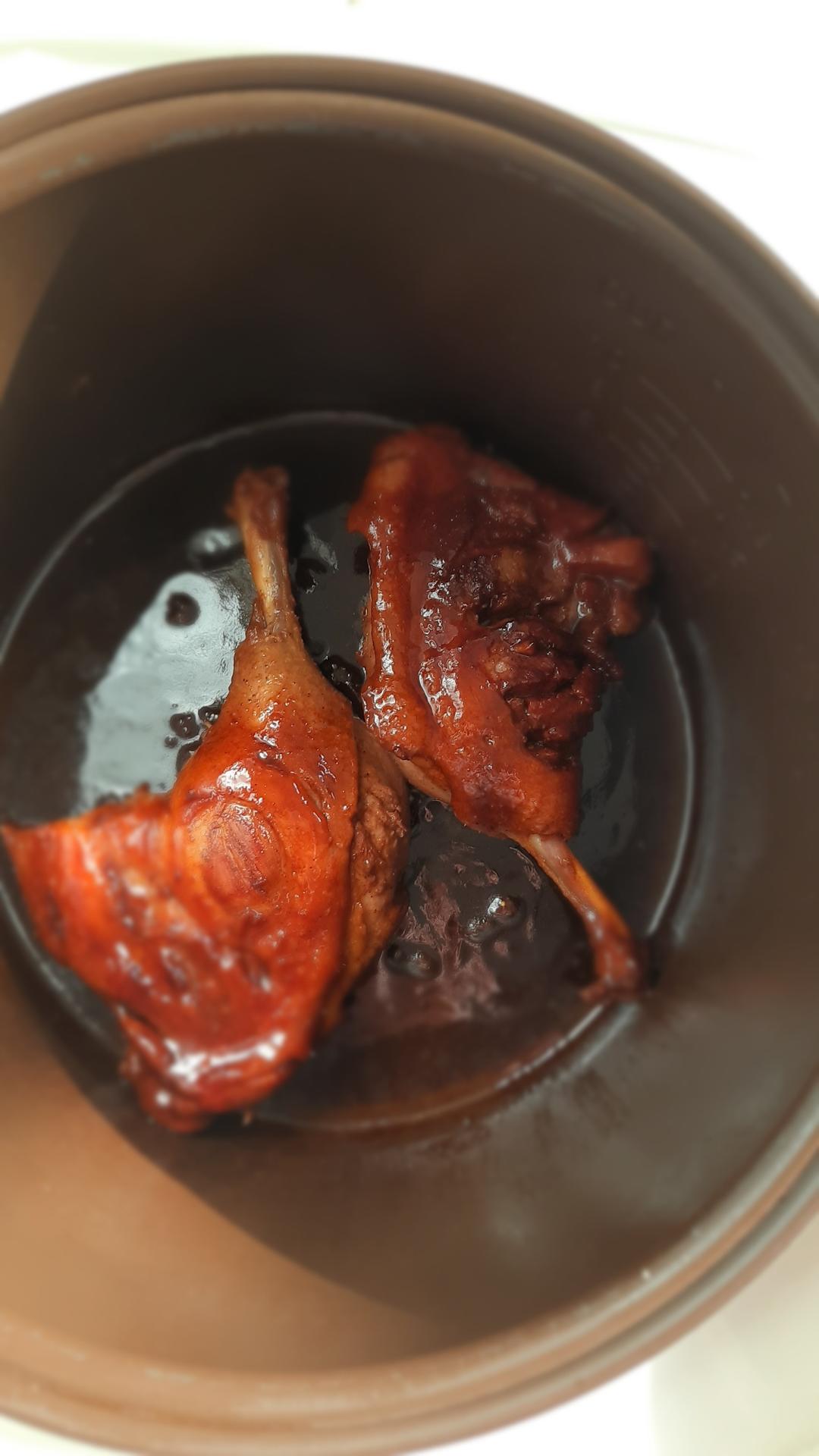 懒人版电饭煲焗叉烧红烧鸭腿🍗🦆😍的做法