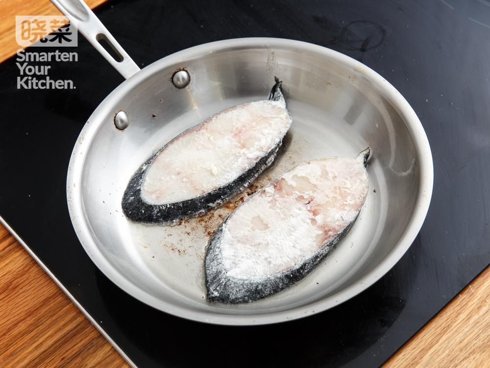 蒜酥蚝油烤鳕鱼的做法 步骤5