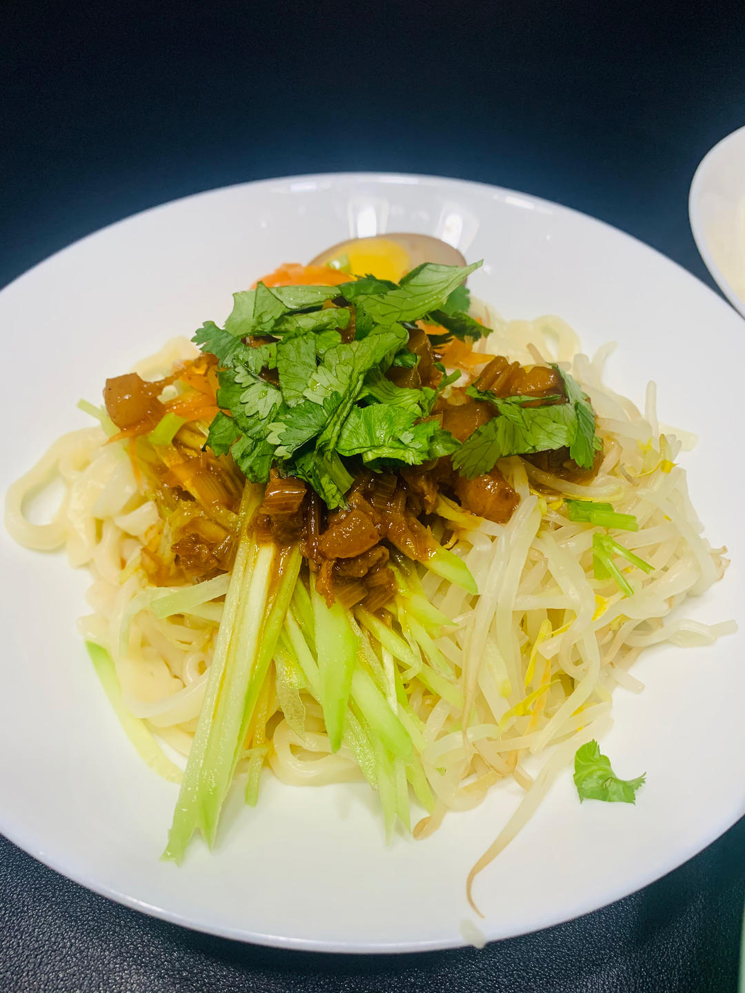 北京炸酱面的灵魂之旅：一碗面，半部老北京史