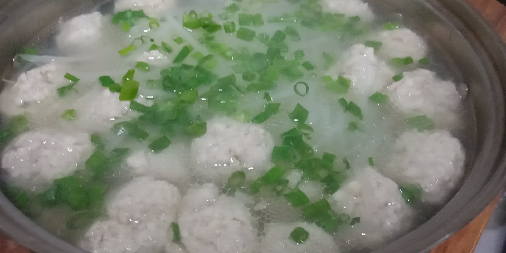 【10分钟系列】白萝卜豆腐圆子汤