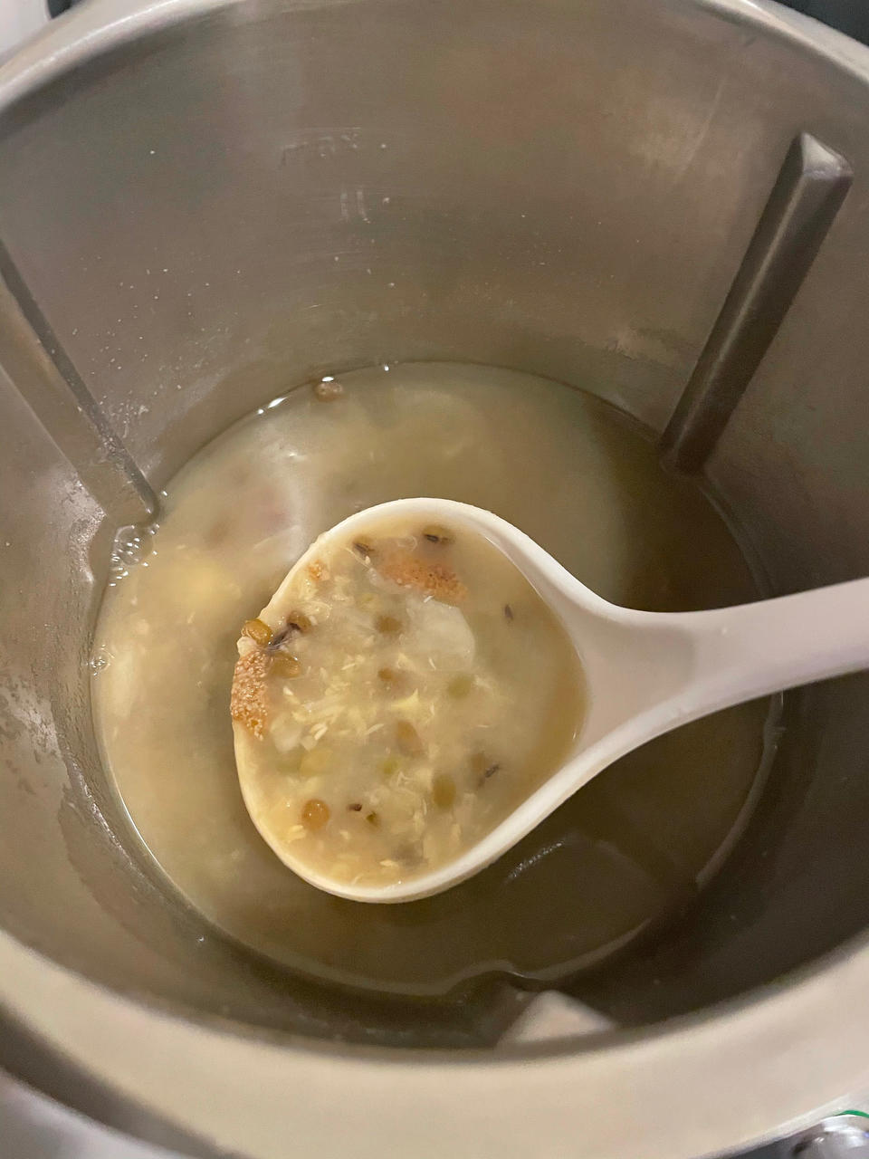 不用泡豆的绿豆百合汤