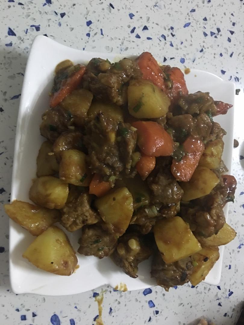 咖喱土豆排骨