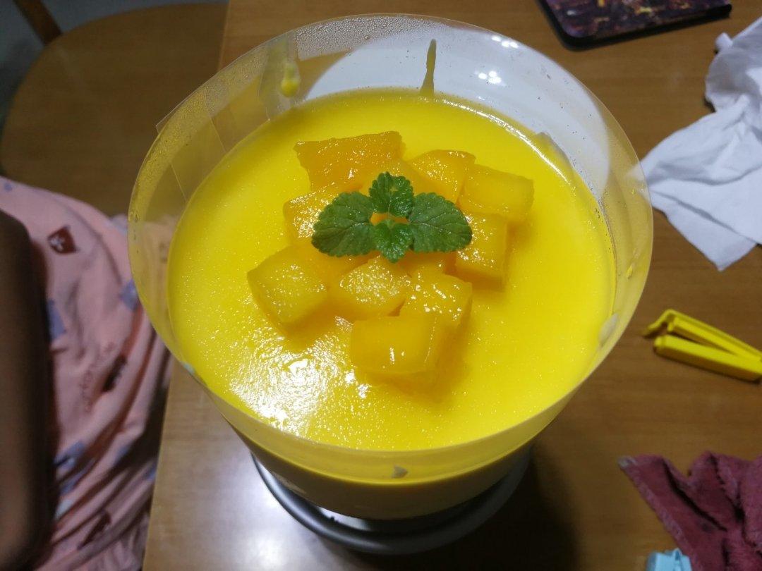 4寸芒果奶酪慕斯