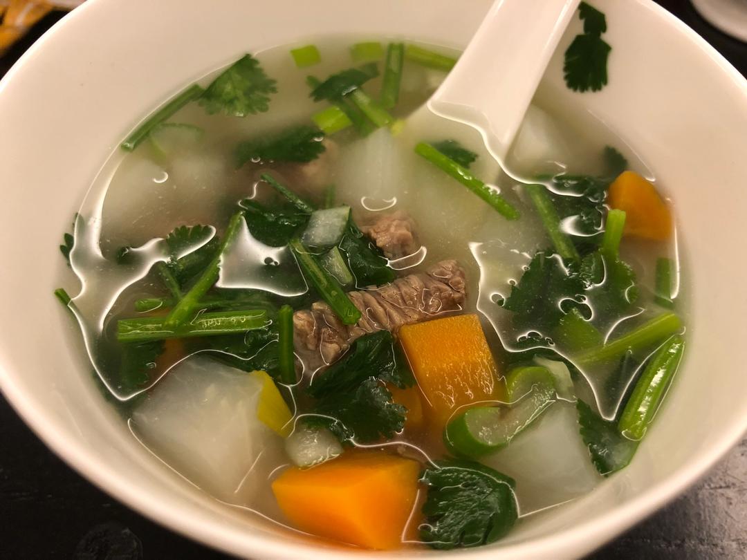 牛肉白萝卜汤