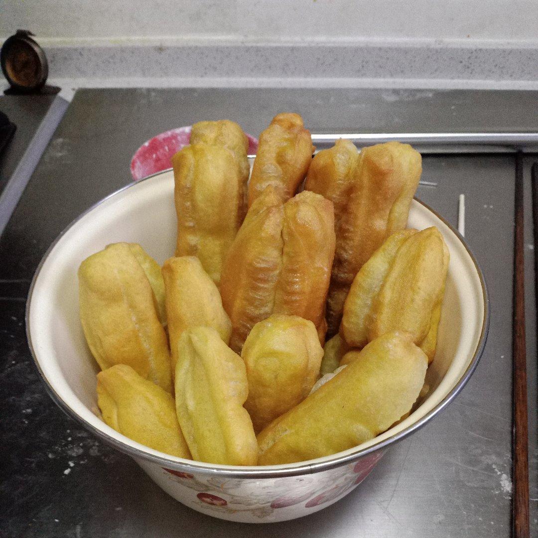 自制蓬松酥脆大油条
