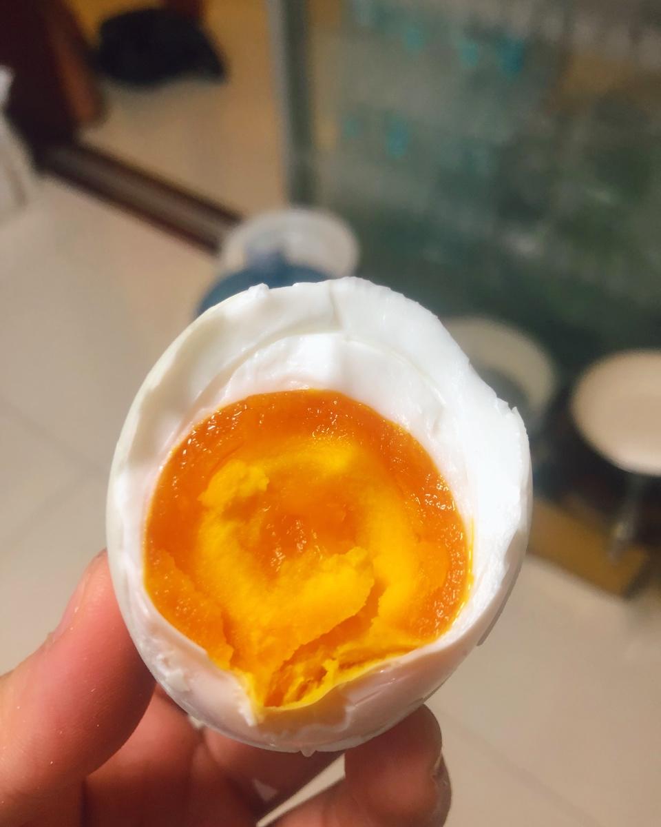 朴素的咸鸭蛋