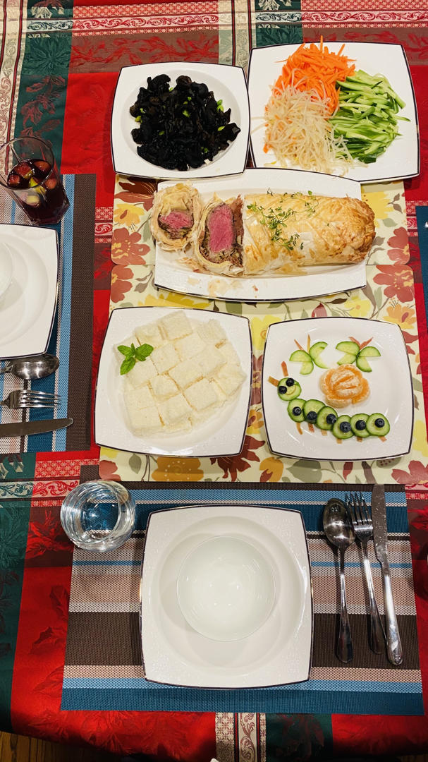 惠灵顿牛排·成与败对比