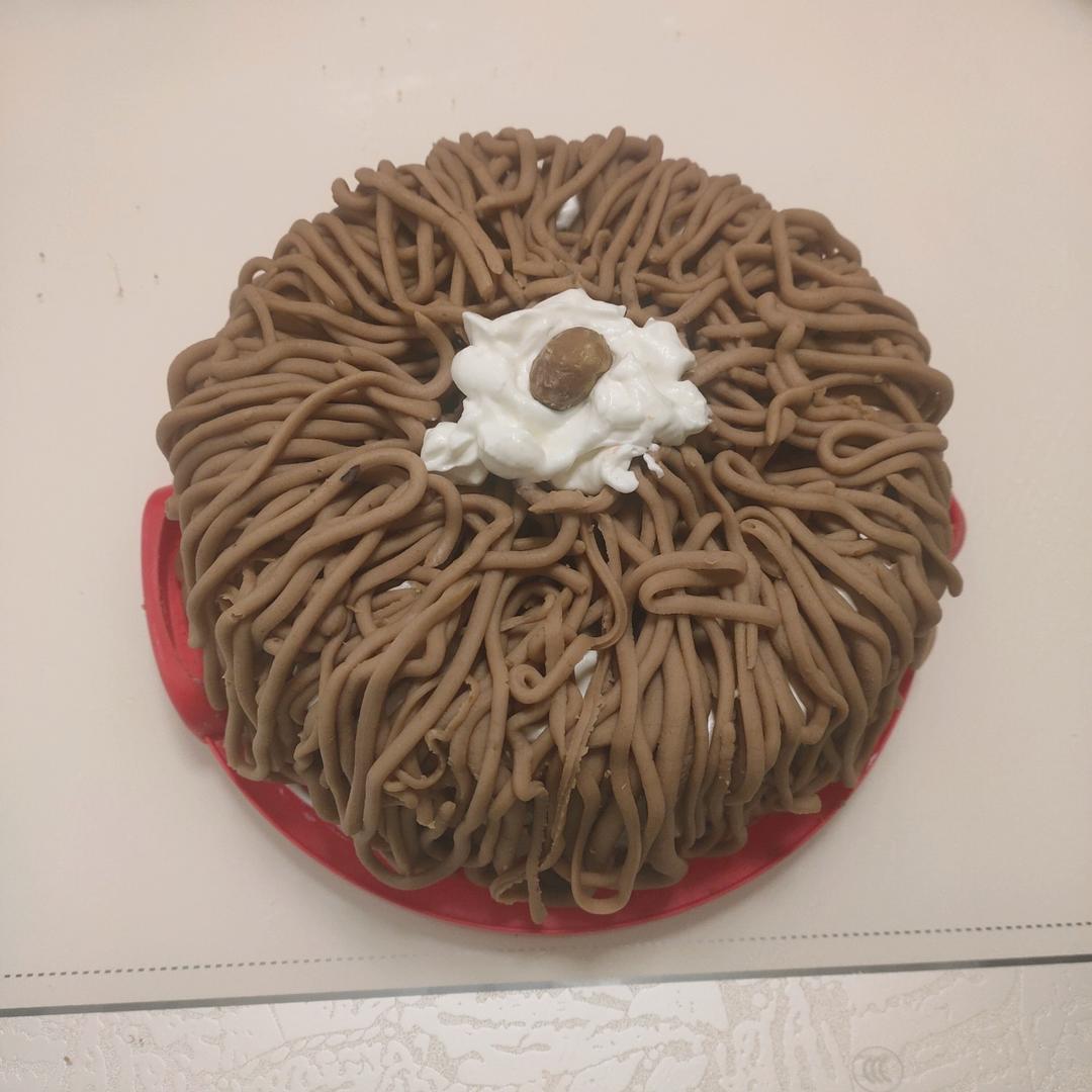 冬日一块儿栗子蛋糕