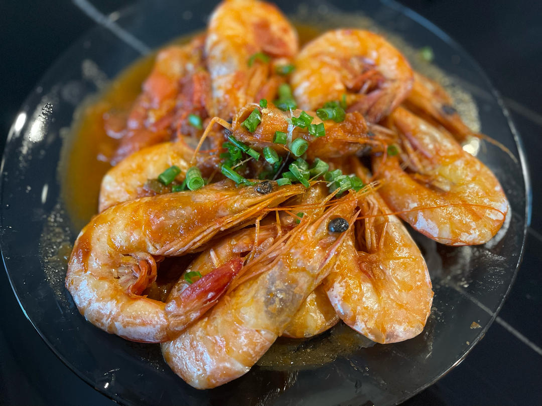 油焖大虾 | 爸爸厨房 VOL . 78--虾、橄榄油、番茄酱、耗油