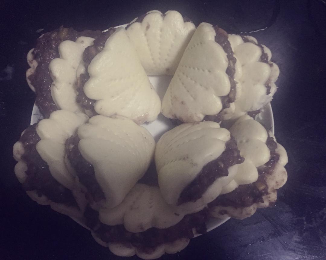 软糯杂粮荷叶夹的做法